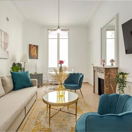 Cozy Apartment - Champs Elysees - Wagram Париж Екстериор снимка