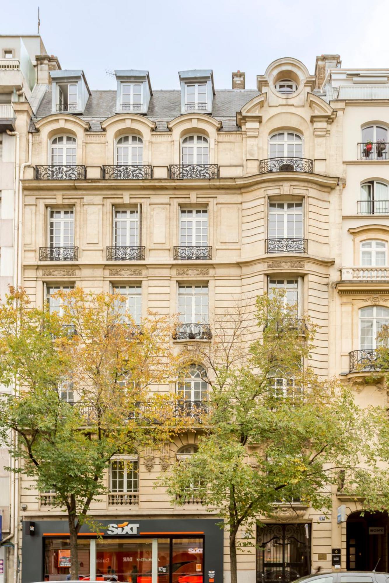 Cozy Apartment - Champs Elysees - Wagram Париж Екстериор снимка